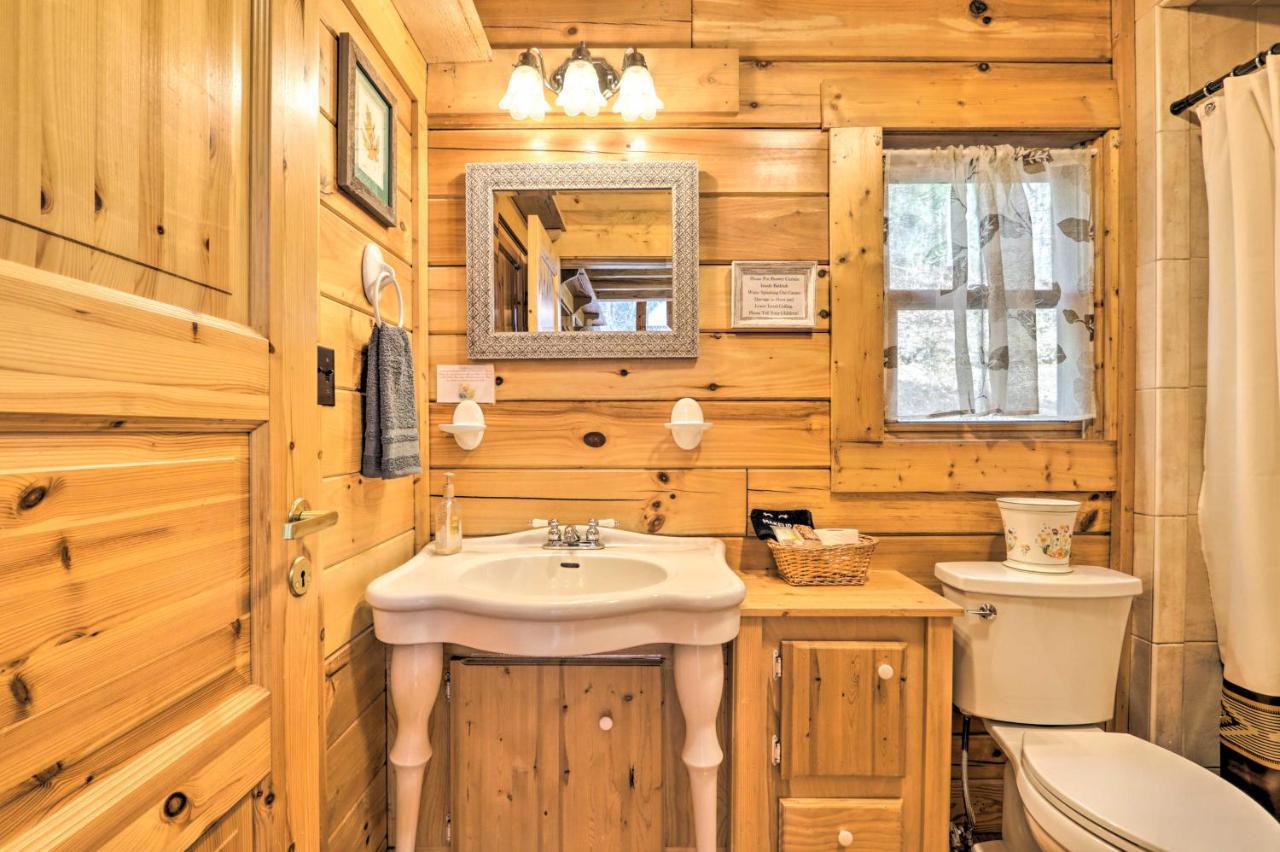 Creekside Sevierville Cabin Game Room And Hot Tub! Екстериор снимка